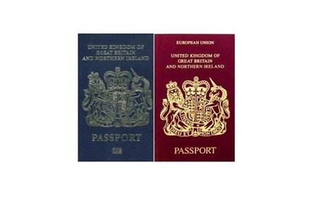 جنجال تغییر رنگ پاسپورت انگلیس