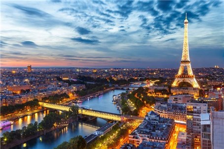 سفر به پاریس چقدر آب می‌خورد؟