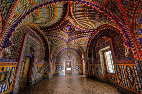تنها قلعه ایتالیا با معماری ایرانی اسلامی