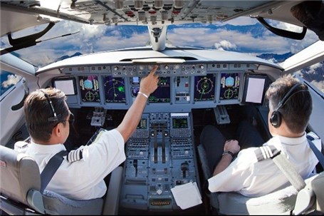خلبانان تا ۶۵ سالگی مجاز به پرواز هستند