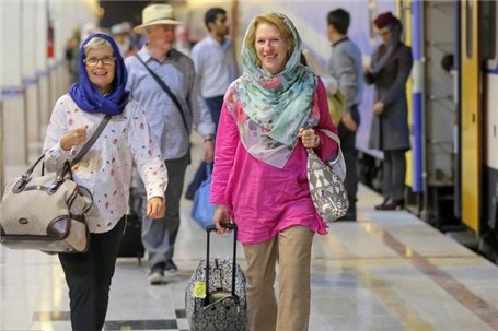 تحریم‌های آمریکا «سفر ایران» را ارزان کرد