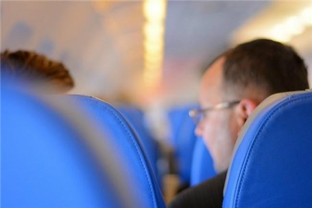 طرح یک شرکت آمریکایی برای رهایی از معضل تنگی صندلی‌های وسط هواپیما
