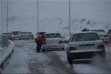 ممنوعیت تردد در ۱۱ محور به دلیل مداخلات جوی